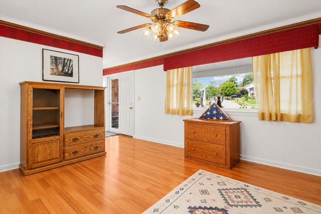 1300 Copper Creek Drive, Lexington, KY 40514