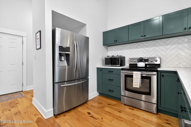610 Myrtle St, Louisville, KY 40208