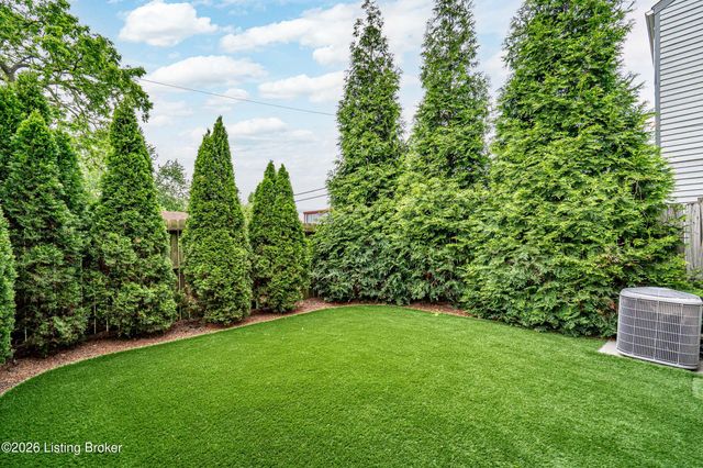 610 Myrtle St, Louisville, KY 40208