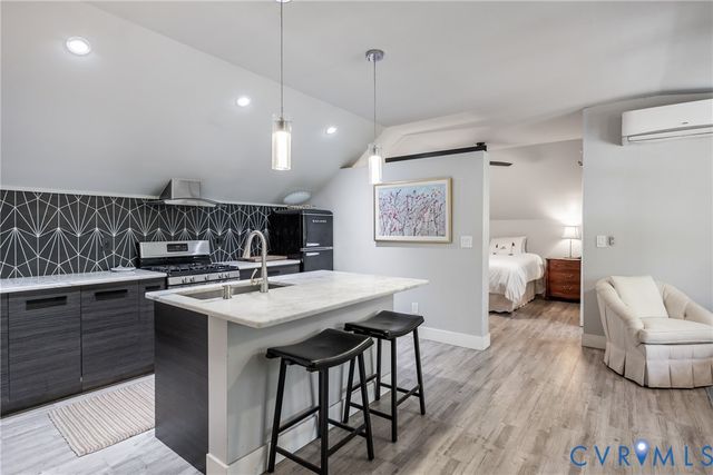 12403 Elizabeth Curtis Ln, Gloucester, VA 23061