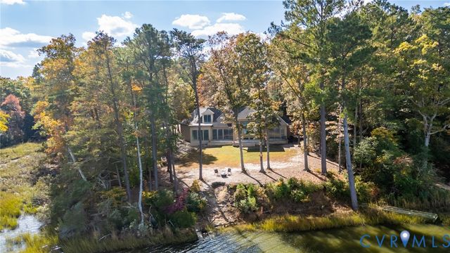 12403 Elizabeth Curtis Ln, Gloucester, VA 23061