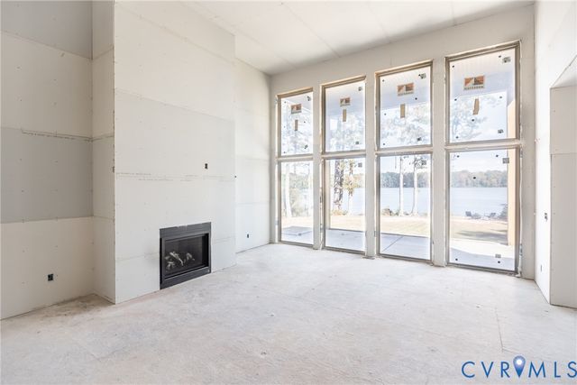 12403 Elizabeth Curtis Ln, Gloucester, VA 23061