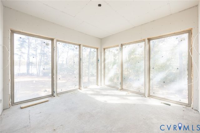 12403 Elizabeth Curtis Ln, Gloucester, VA 23061