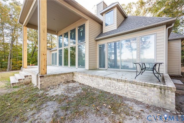 12403 Elizabeth Curtis Ln, Gloucester, VA 23061