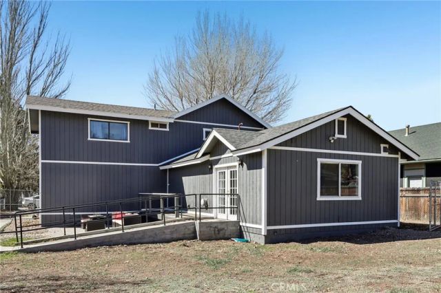 105 E Meadow Lane, Big Bear City, CA 92314