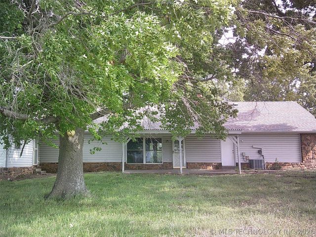 19224 E Shannon Drive, Claremore, OK 74019