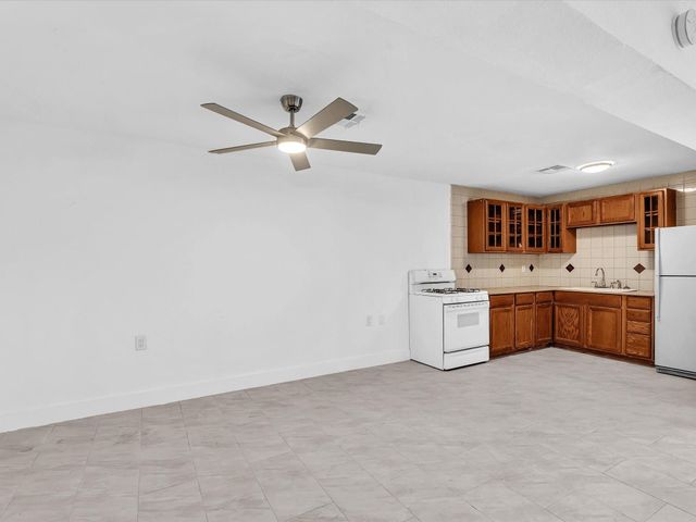 2340 SW 42nd Terrace, Fort Lauderdale, FL 33317