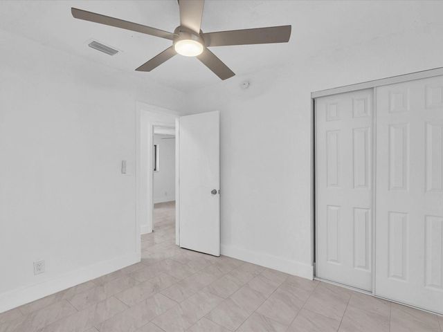 2340 SW 42nd Terrace, Fort Lauderdale, FL 33317