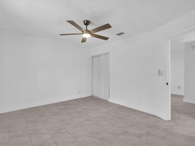 2340 SW 42nd Terrace, Fort Lauderdale, FL 33317