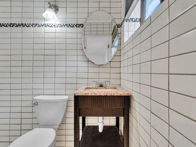 2340 SW 42nd Terrace, Fort Lauderdale, FL 33317