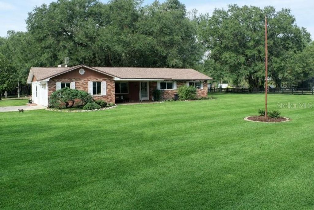 13124 NW 160TH AVENUE, Morriston, FL 32668