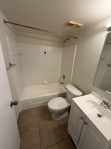 9144 W ATLANTIC Boulevard 836, Coral Springs, FL 33071