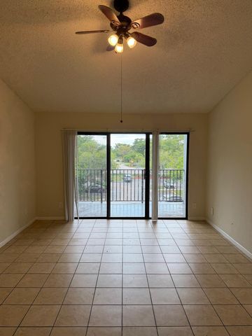 9144 W ATLANTIC Boulevard 836, Coral Springs, FL 33071