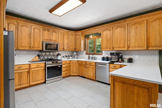 1708 STEEPLECHASE, Washington, IL 61571