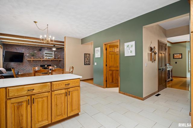 1708 STEEPLECHASE, Washington, IL 61571