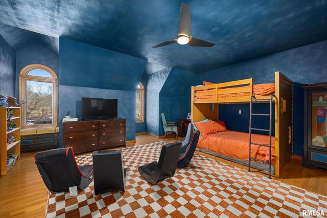 1708 STEEPLECHASE, Washington, IL 61571