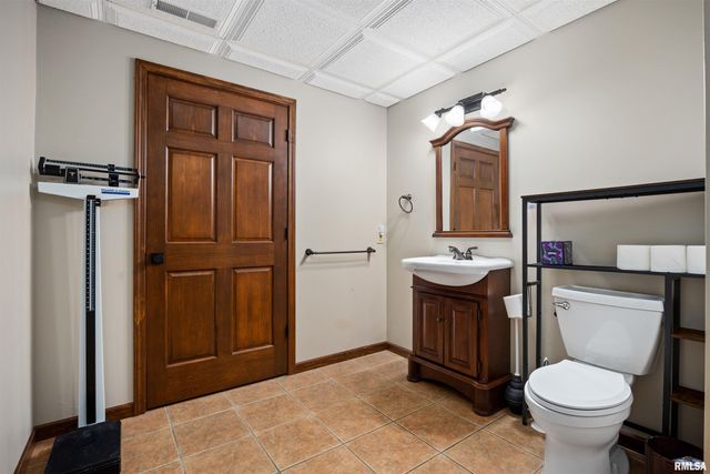 1708 STEEPLECHASE, Washington, IL 61571