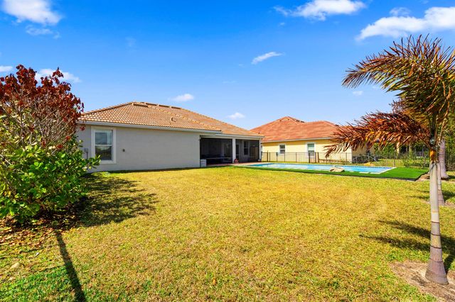 12150 SW Aventino Drive, Port St. Lucie, FL 34987