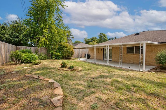16131 Forest Way Drive, Houston, TX 77090