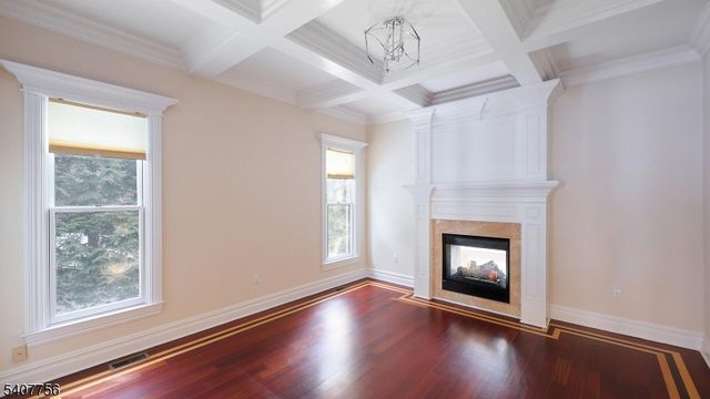 89 Knollwood Dr, Watchung Boro, NJ 07069