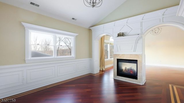 89 Knollwood Dr, Watchung Boro, NJ 07069