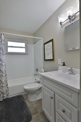 1004 Marland Drive N, Columbus, OH 43224