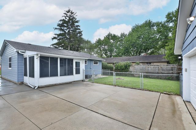 1004 Marland Drive N, Columbus, OH 43224