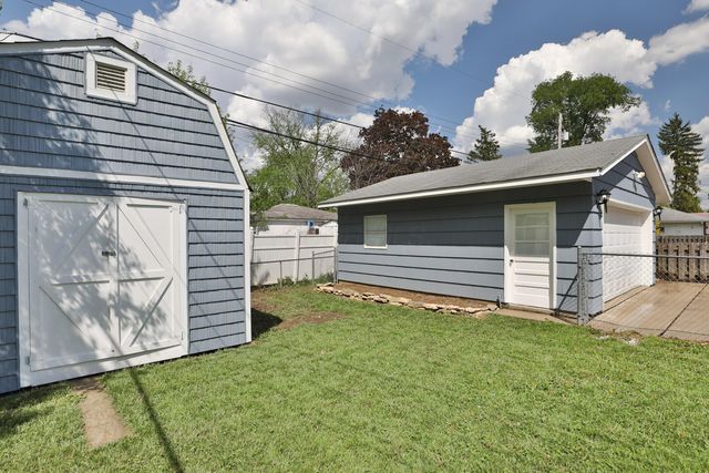 1004 Marland Drive N, Columbus, OH 43224