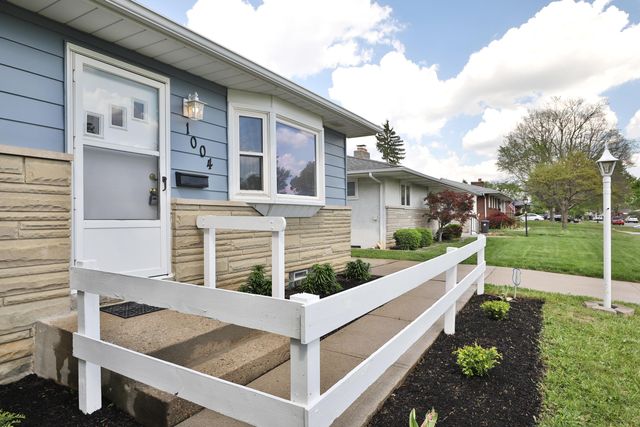 1004 Marland Drive N, Columbus, OH 43224
