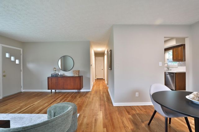 1004 Marland Drive N, Columbus, OH 43224