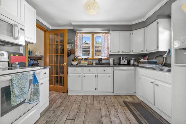 2122 29th STREET, Kenosha, WI 53140