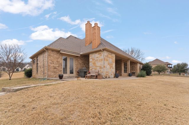 608 Elm Hill Boulevard, Burleson, TX 76028