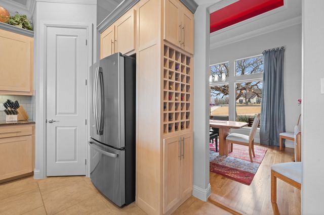 608 Elm Hill Boulevard, Burleson, TX 76028