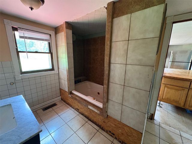 96 Ridge Road, Westtown, NY 10998