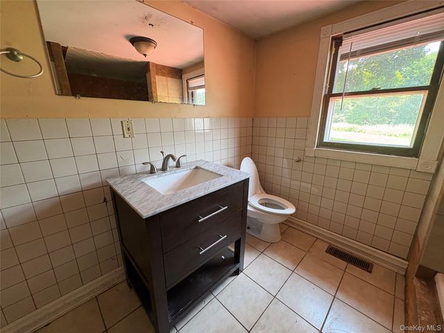 96 Ridge Road, Westtown, NY 10998
