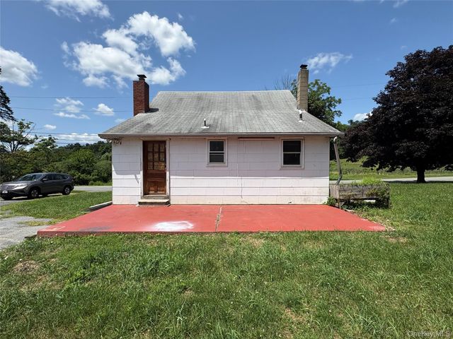 96 Ridge Road, Westtown, NY 10998