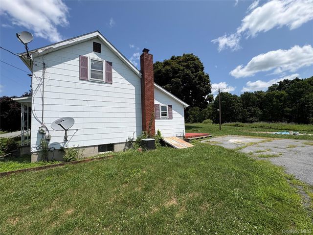 96 Ridge Road, Westtown, NY 10998