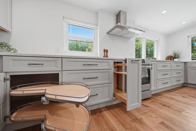 155 Lancaster Farm Road, Salem, NH 03079