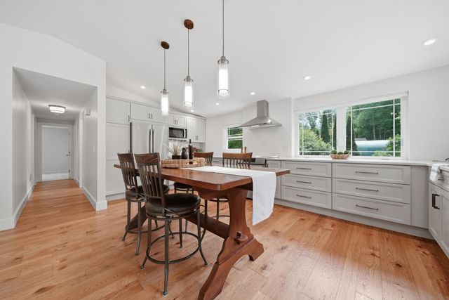 155 Lancaster Farm Road, Salem, NH 03079