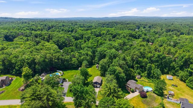 155 Lancaster Farm Road, Salem, NH 03079