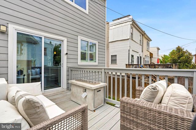 6303 9TH ST NW, Washington, DC 20011