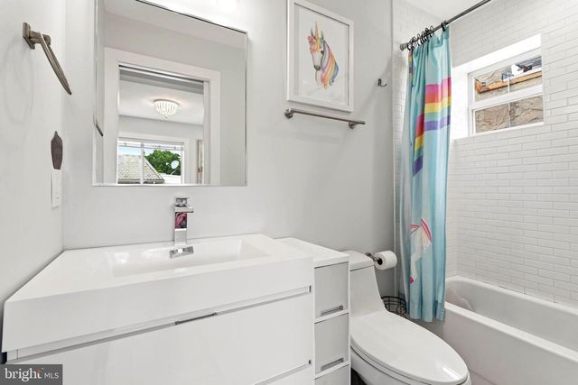 6303 9TH ST NW, Washington, DC 20011