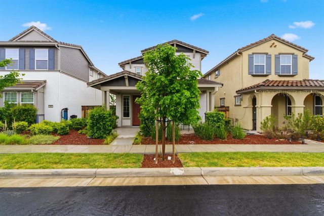 2259 S Podere Dr, Mountain House, CA 95391