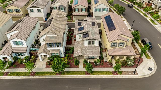 2259 S Podere Dr, Mountain House, CA 95391