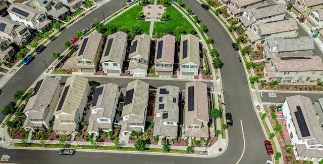 2259 S Podere Dr, Mountain House, CA 95391