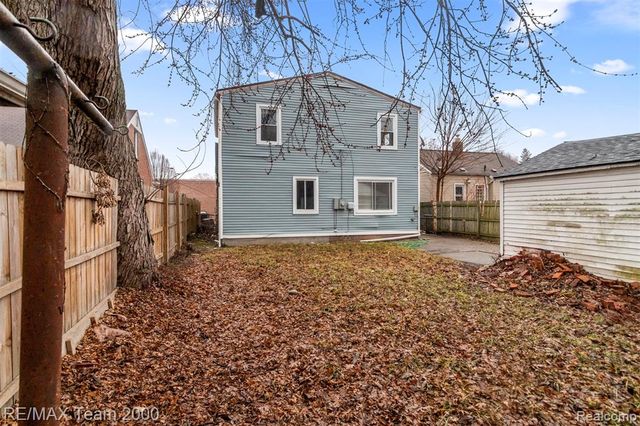 16145 Stahelin Avenue, Detroit, MI 48219