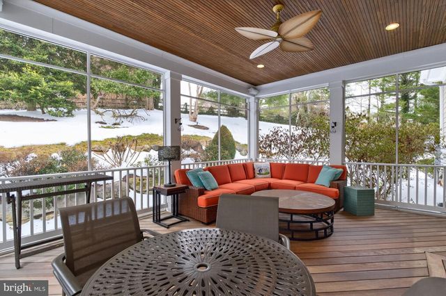1420 KURTZ RD, Mclean, VA 22101