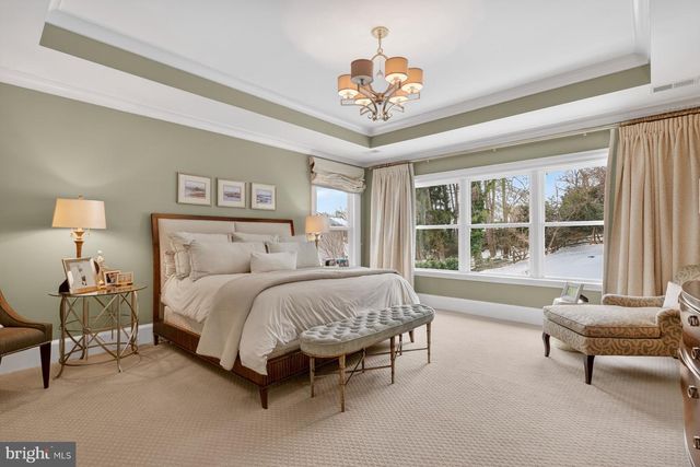 1420 KURTZ RD, Mclean, VA 22101