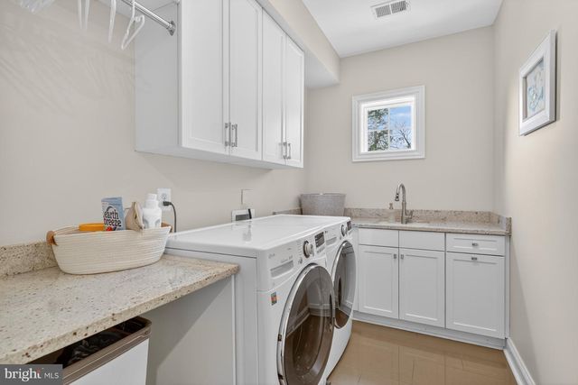 1420 KURTZ RD, Mclean, VA 22101