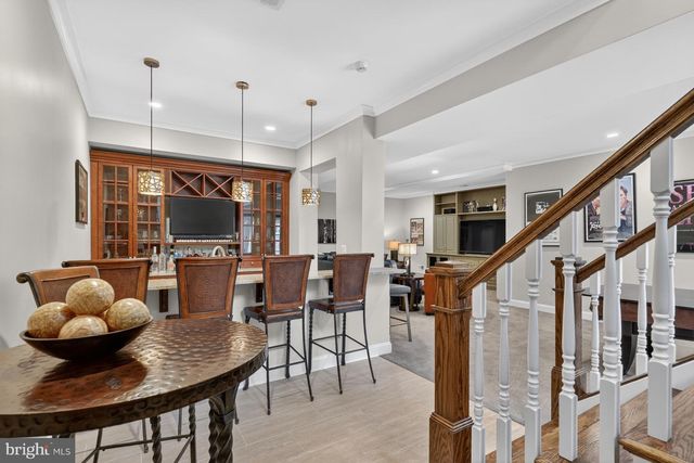 1420 KURTZ RD, Mclean, VA 22101